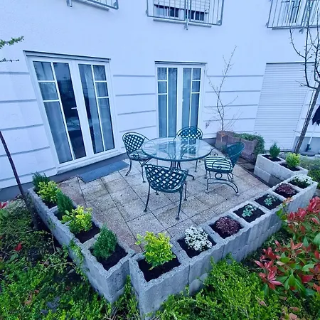 Lägenhet Stilvolles & Helles Mit Sonnen-terrasse